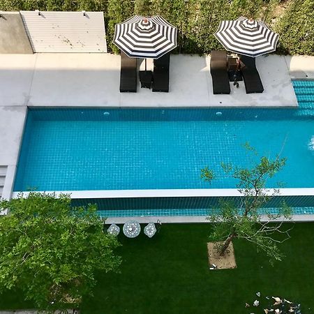 Baan Oliver Srinakarin Bangkok Eksteriør billede